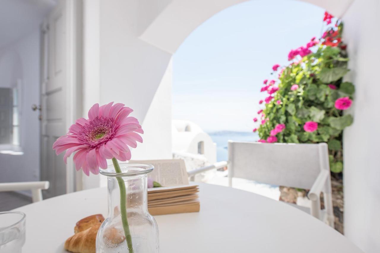 Aqua Mare Luxury Suites Imerovigli  Exterior foto